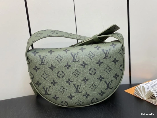 VUITTON Moon LOUIS Crossbody 0219